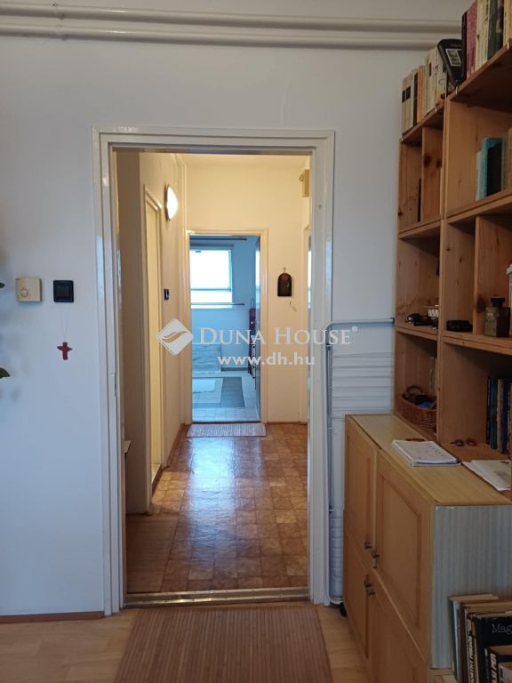 7636 Pécs — 1/12