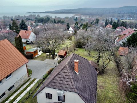 Eladó Ház 8175 Balatonfűzfő , Balatonfűzfő Aradi utca 23