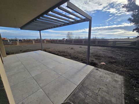 Eladó Ház 8228 Lovas 