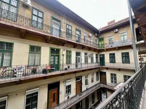 Kiadó Lakás 1091 Budapest 9. kerület , Klinikák metromegállónál kiadó lakás