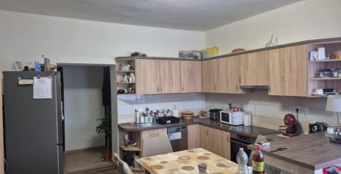 Eladó Lakás 7300 Komló 