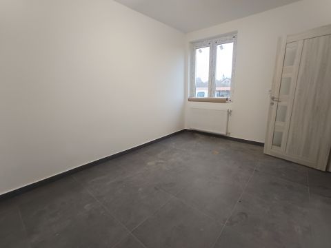 Eladó Ház 5052 Újszász , Újszász Penny közelében 