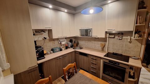 Eladó Lakás 2400 Dunaújváros 