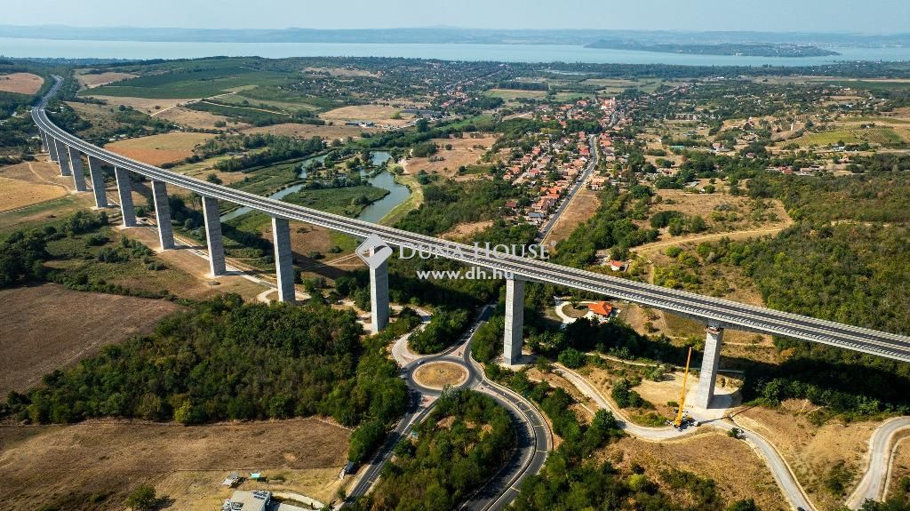 8617 Kőröshegy , 8617 Kőröshegy, külterület — 1/4