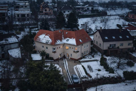 Eladó Ház 1037 Budapest 3. kerület 