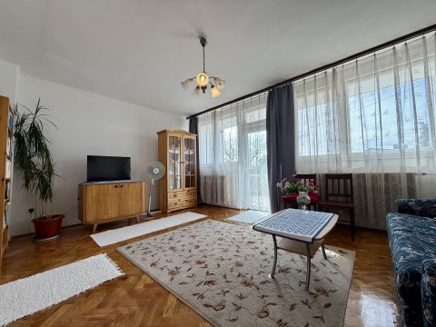 Eladó Lakás 8230 Balatonfüred , Tamás hegy lábánál