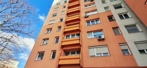 Eladó Lakás 2040 Budaörs Buszvégállomás közelében