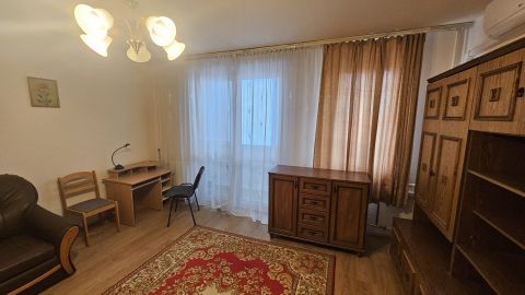 Kiadó Lakás 8000 Székesfehérvár , Palotaváros legjob helyén kiváló állapotú lakás kiadó