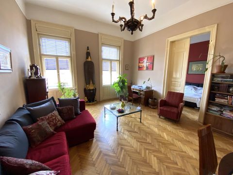 Eladó Lakás 1068 Budapest 6. kerület 