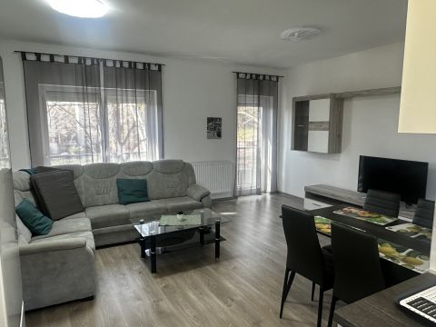 Eladó Lakás 7624 Pécs 