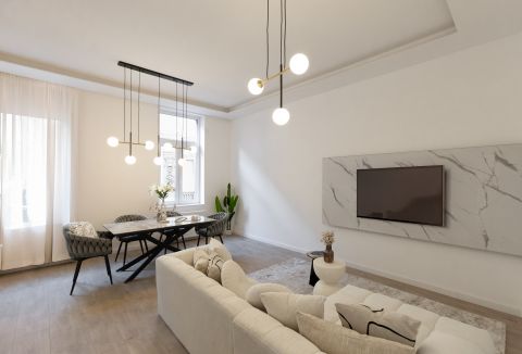 Eladó Lakás 1076 Budapest 7. kerület 