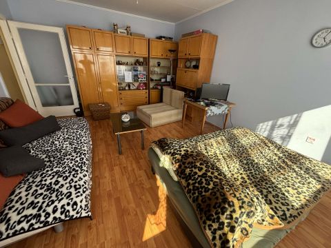 Eladó Lakás 6000 Kecskemét , Szimferopol Tér