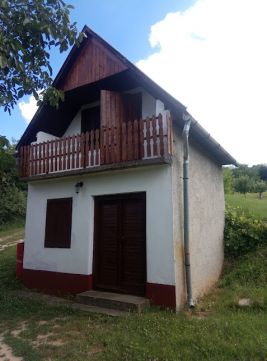 Eladó Ház 2525 Bajna , Szilvakút