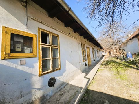 Eladó Ház 2517 Kesztölc 