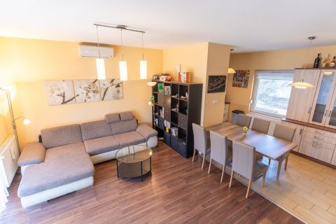 Eladó Ház 2030 Érd 