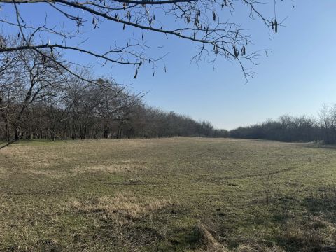 Eladó Telek 9071 Gönyű 