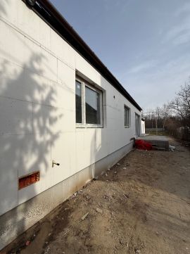 Eladó Ház 2112 Veresegyház , Viczián Vasútállomáshoz közeli 