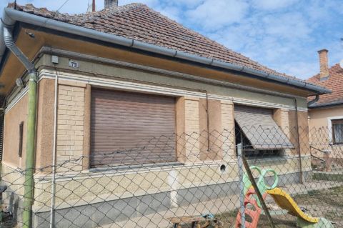 Eladó Ház 2344 Dömsöd , 2344 Dömsöd, Központ