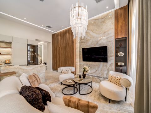 Eladó Lakás 1061 Budapest 6. kerület , ANDRÁSSY ÚT KÖZPONTI RÉSZÉN, LUXUS  LAKÁS 