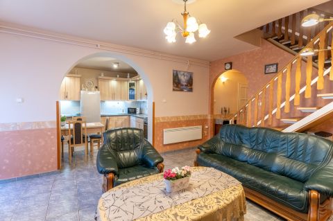 Eladó Ház 2112 Veresegyház 