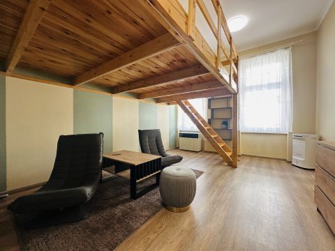 Eladó Lakás 1089 Budapest 8. kerület 