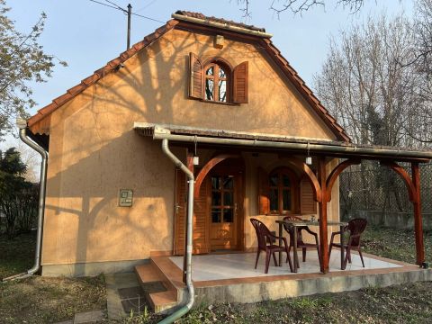 Eladó Ház 5130 Jászapáti TÖLGYES KEMPING KÖZELÉBEN