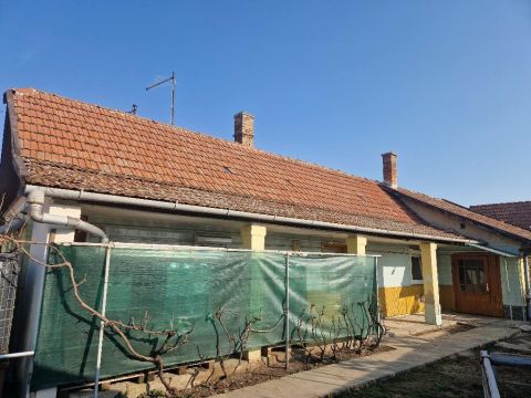 Eladó Ház 5100 Jászberény , 5100 Jászberény, Belváros