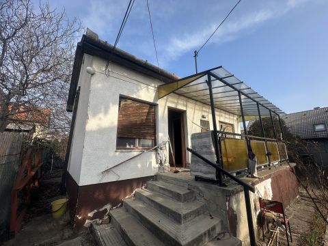 Eladó Ház 2030 Érd , Érd 