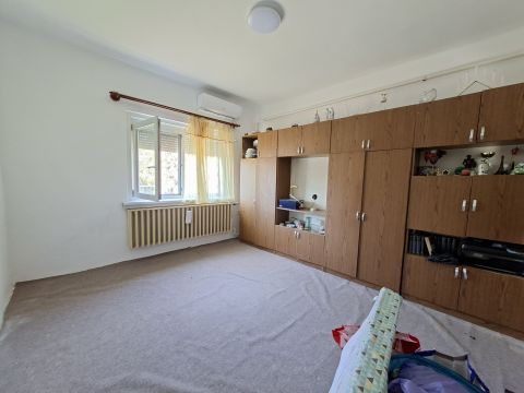 Eladó Ház 3360 Heves Hevesen Jó környéken