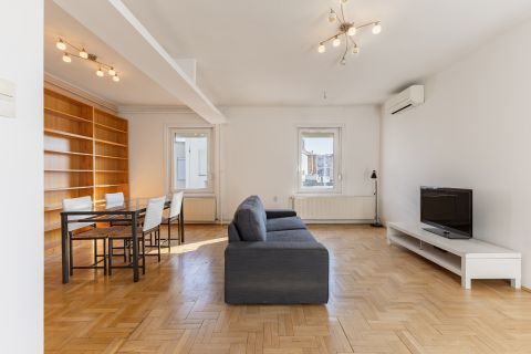 Eladó Lakás 1122 Budapest 12. kerület 