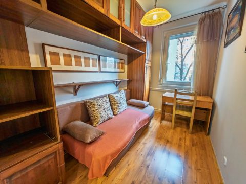 Kiadó Lakás 1139 Budapest 13. kerület , Kiadó szoba felújított lakásban