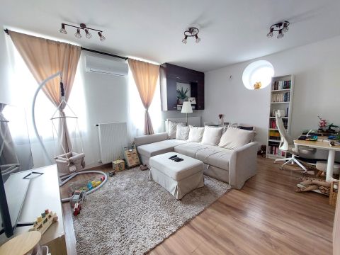 Eladó Lakás 1025 Budapest 2. kerület 