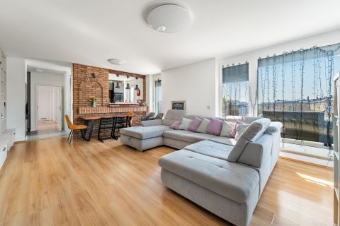 Eladó Lakás 1047 Budapest 4. kerület 