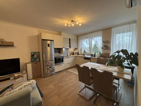 Eladó Lakás 9200 Mosonmagyaróvár , Bartók Béla utca közelében