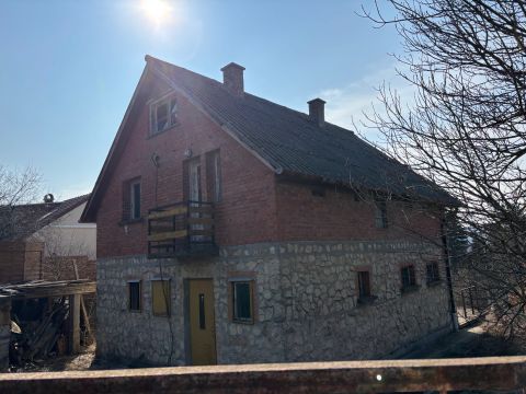 Eladó Ház 2094 Nagykovácsi 