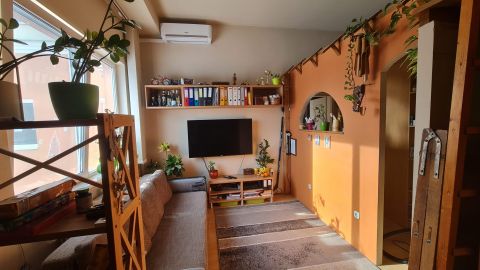 Eladó Lakás 1165 Budapest 16. kerület 