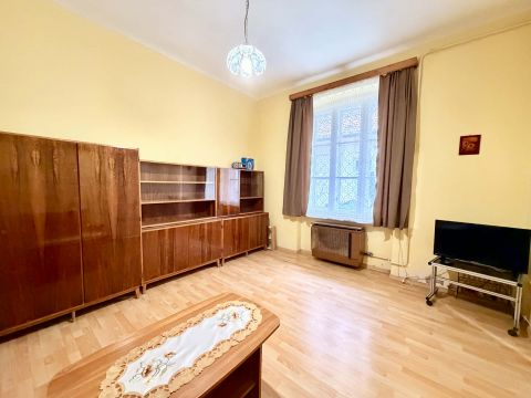 Eladó Lakás 1147 Budapest 14. kerület 