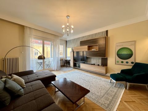 Kiadó Lakás 1056 Budapest 5. kerület 