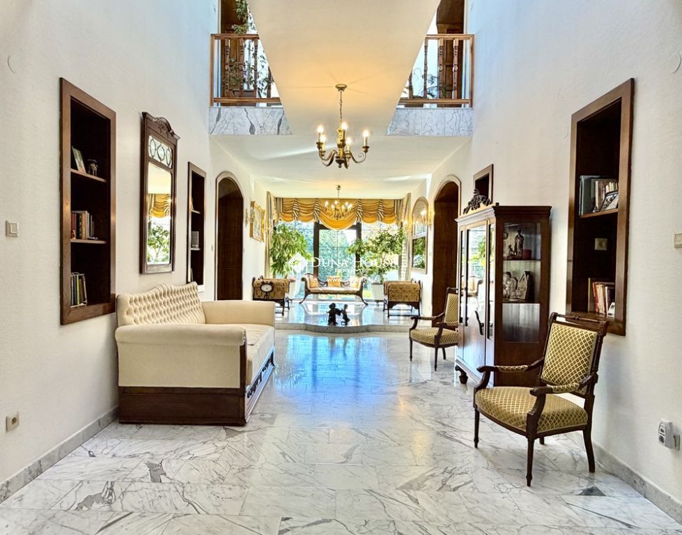 Eladó ház, Budapest, 16. kerület