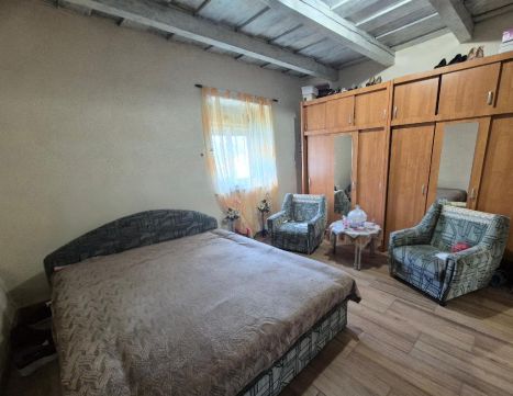 Eladó Ház 7013 Cece , 7013 Cece, falu eleje