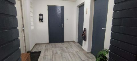 Eladó Ház 7130 Tolna , 7130 Tolna, Központ