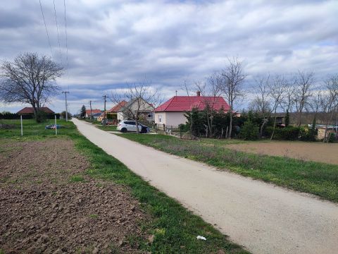 Eladó Telek 9094 Tápszentmiklós 2207 m² tér, ahol megépítheted a saját otthonod