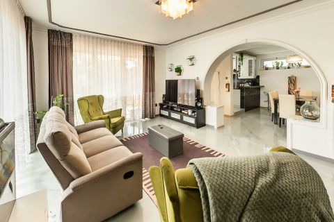 Eladó Ház 2365 Inárcs , Otthon és Vállalkozás egyben!