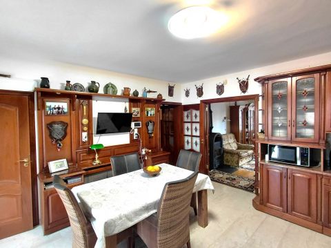 Eladó Ház 4028 Debrecen Csapókert széle, Árpád térhez közel