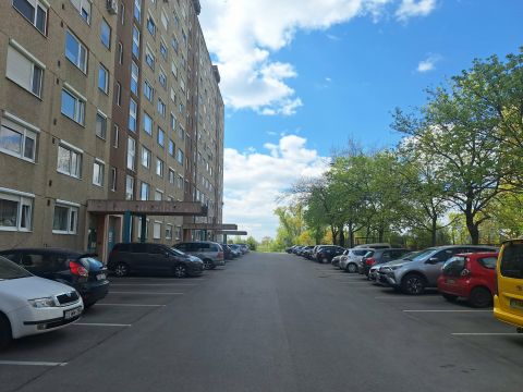 Eladó Lakás 1104 Budapest 10. kerület 