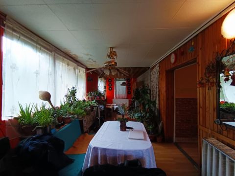 Eladó Ház 2135 Csörög 