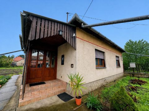 Eladó Ház 5430 Tiszaföldvár , 5430 Tiszaföldvár, Tiszaföldvár