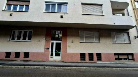 Eladó Lakás 7621 Pécs 