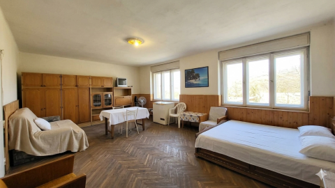 Eladó Ház 6760 Kistelek , Kistelek központjában családi ház eladó