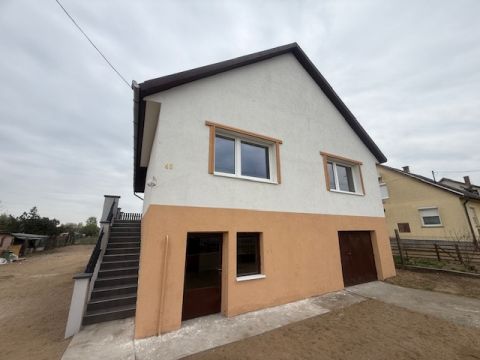 Eladó Ház 2377 Örkény 